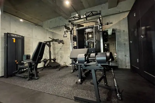 THE PERSONAL GYM 綾瀬店のジム内