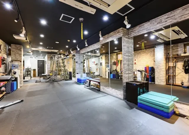 Dr.トレーニング中目黒店のジム内設備