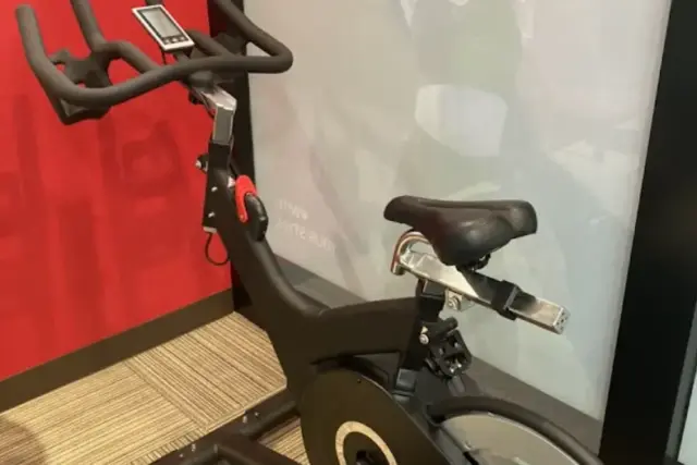 24/7Workout札幌サンシャイン店のジム内画像(有酸素マシン)