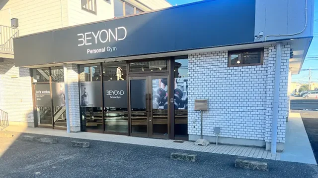 BEYOND 小山店