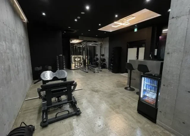 THE PERSONAL GYM 三鷹店のジム内の様子