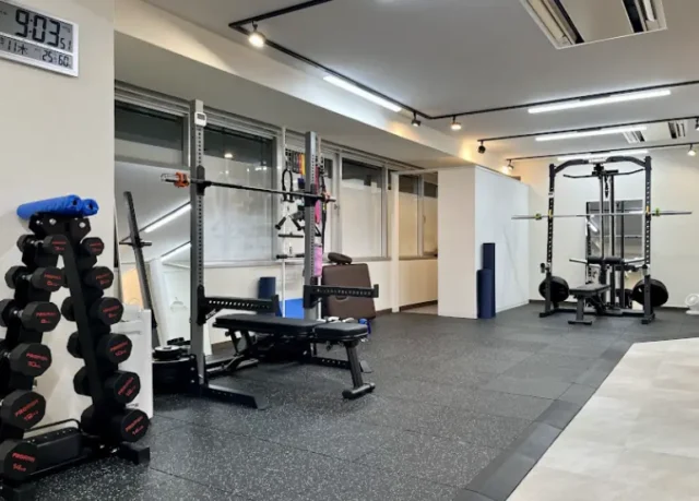 ASPI 新潟本町店のジム内