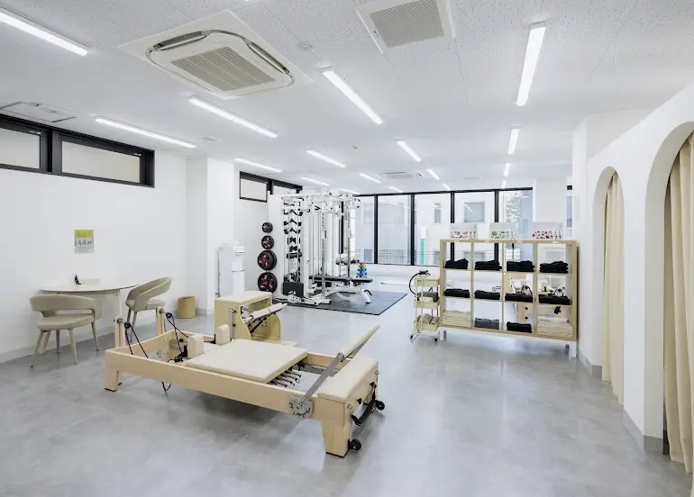 ELEMENT 浦和店のジム内