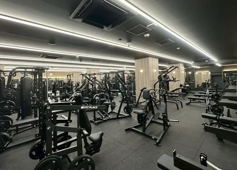 FIT PLACE 24 荻窪店のジム内