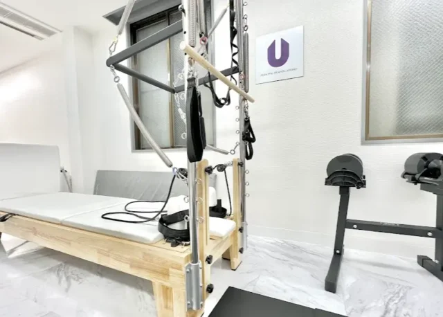 パーソナルトレーニングスタジオU三鷹店のマシンピラティス