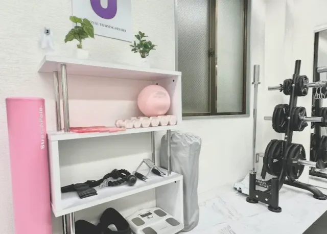 パーソナルトレーニングスタジオU三鷹店のトレーニングツール