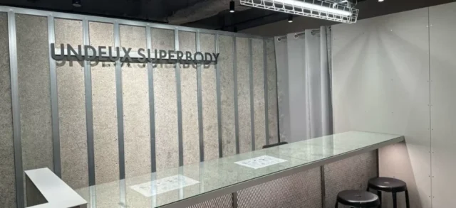 UNDEUX SUPERBODY 川崎スタジオのジム内