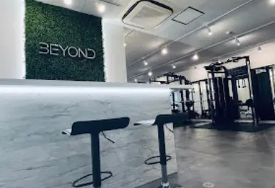 BEYOND春日部店のジム内画像
