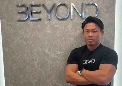 BEYOND足利店のトレーナー