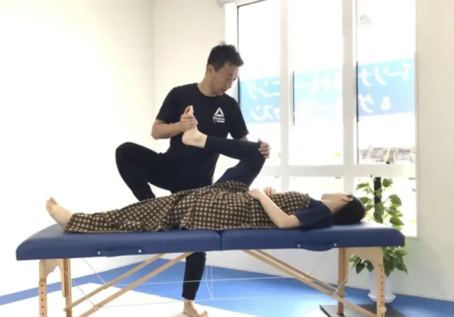 姿勢改善パーソナルトレーニングジムONESTEPのジム内画像