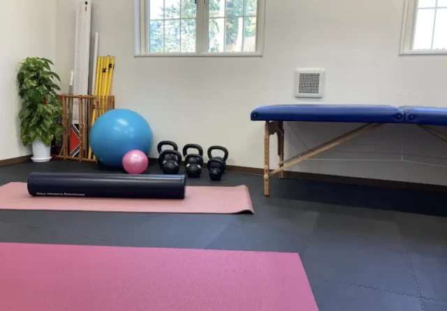 姿勢改善パーソナルトレーニングジムONESTEPのジム内画像