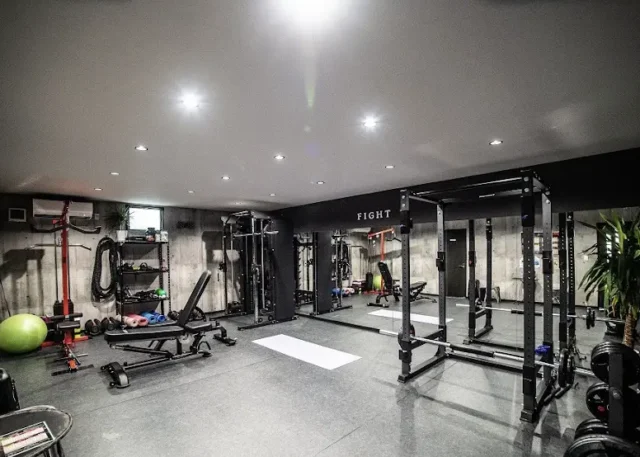 Fight パーソナルトレーニング&整体(函館)のジム内画像