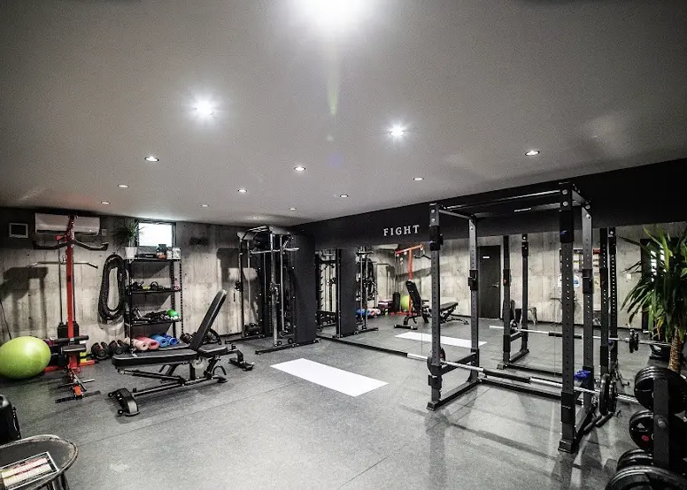 Fight パーソナルトレーニング&整体(函館)のジム内画像