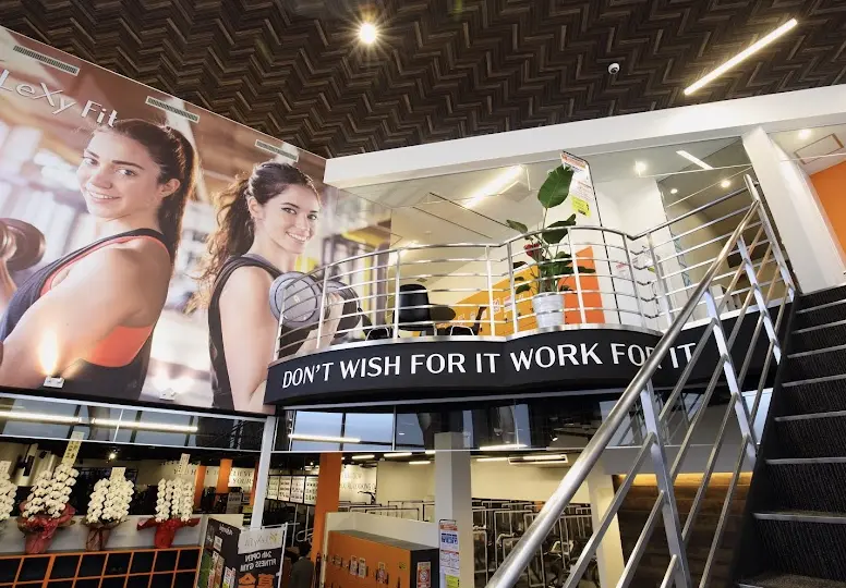 レクシーフィット津新町