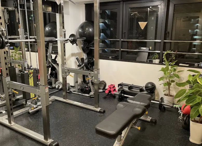 【女性専用】パーソナルトレーニングジム exist