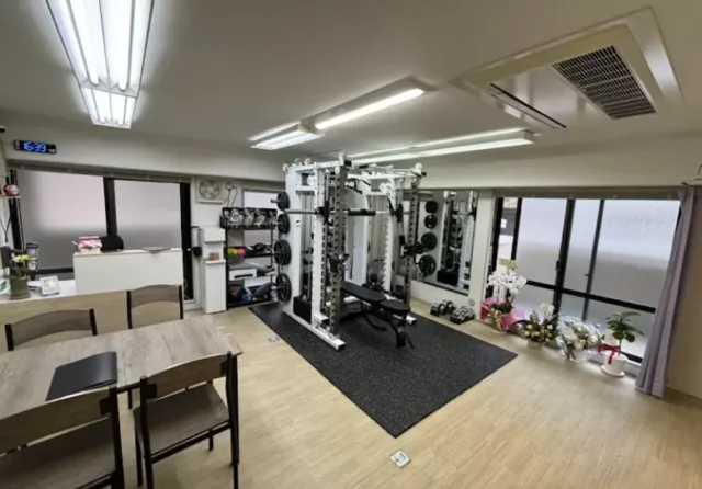 ELCSUM FIT玉造店のジム内画像