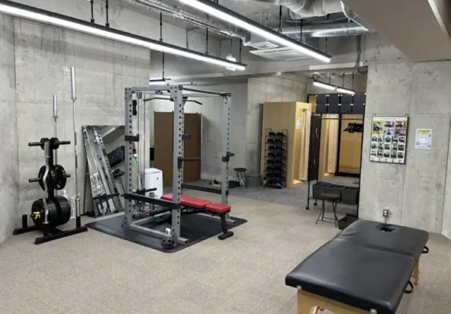 ASPI福岡天神店のジム内画像