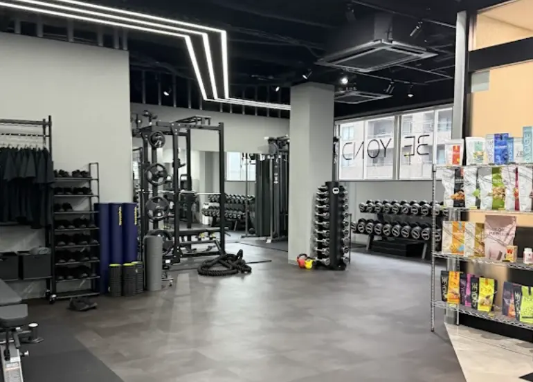 BEYOND福山店のジム内