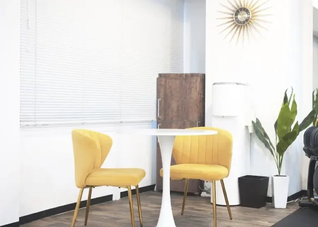 resole神田店のジム内画像