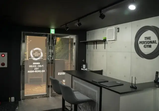 THE PERSONAL GYM 赤羽店のジム内画像