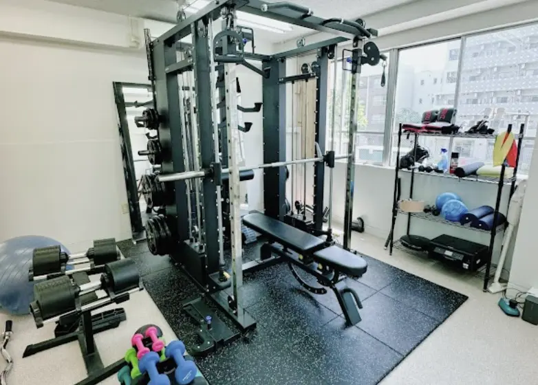 ELEMENT千石巣鴨店のジム内