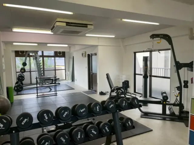 BUFF Personal Gym 稲毛店のジム内画像