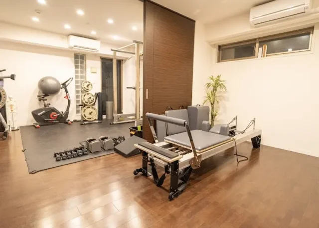 メルメイク伏見店のマシンピラティス設備