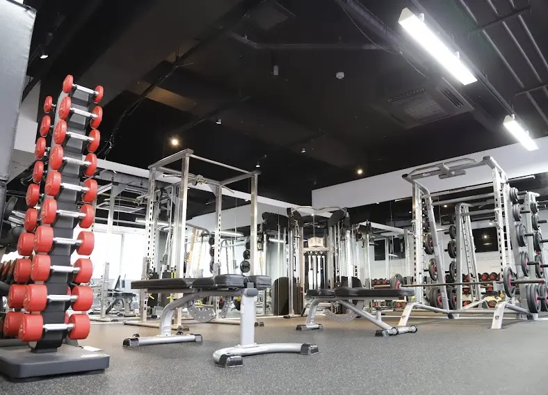 BEYOND 大阪心斎橋店