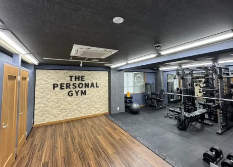 THE PERSONAL GYM 日暮里店のジム内