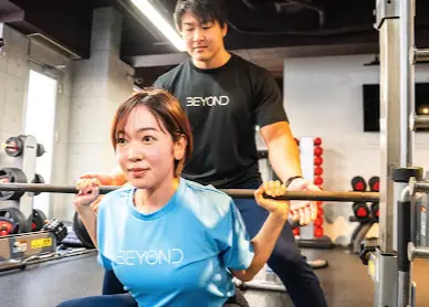 BEYOND大森海岸店のパーソナルトレーニングの様子