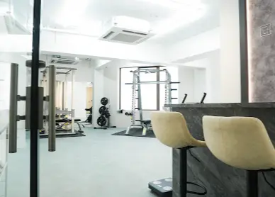 BEYOND大森海岸店のジム内