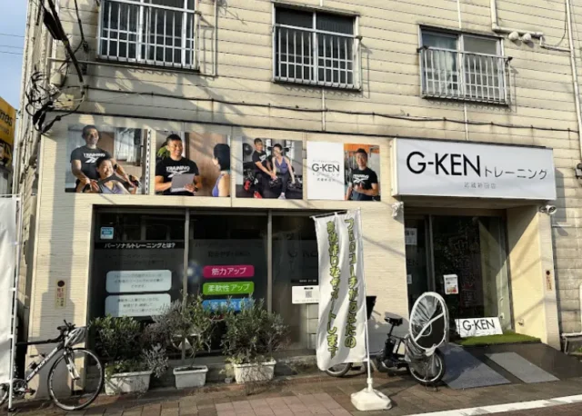 パーソナルトレーニングG-KEN 武蔵新田店の外観・入口