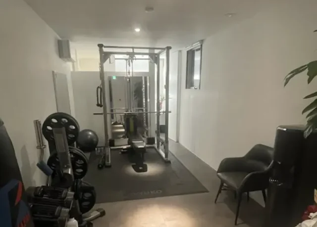 &1GYMのジム内