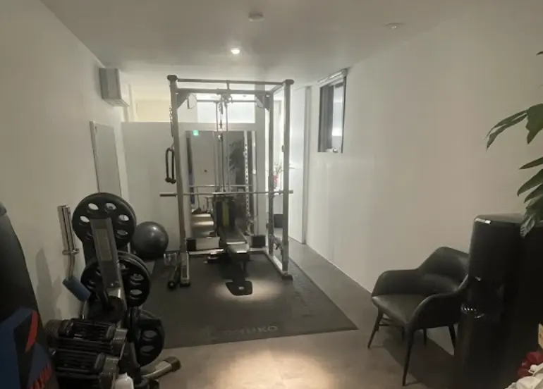 &1GYMのジム内