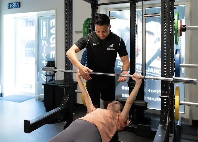 EAGLE BASE 赤塚・下赤塚店のパーソナルトレーニングの様子