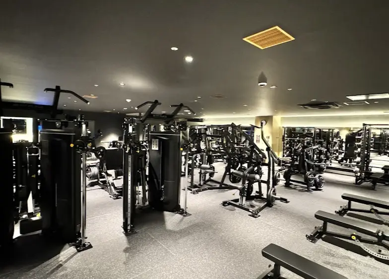 FIT PLACE24 弁天町店のジム内画像