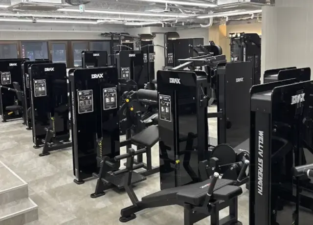 FITPLACE24中延店のジム内画像