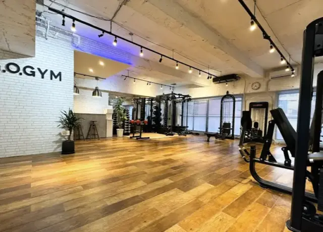 GOGYM勝どき店のジム内画像