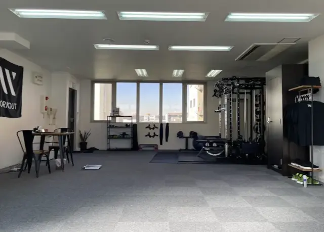 REAL WORKOUT 葛飾・京成立石店のジム内画像