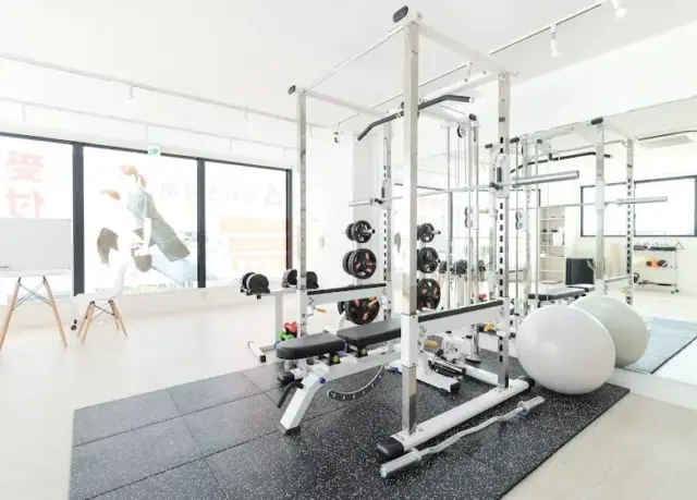 かたぎり塾 三鷹台店のジム内画像