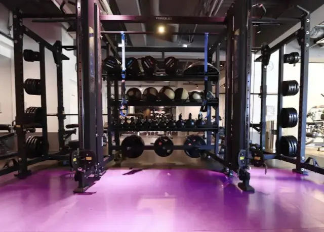 エニタイムフィットネス 久米川駅前店のジム内画像