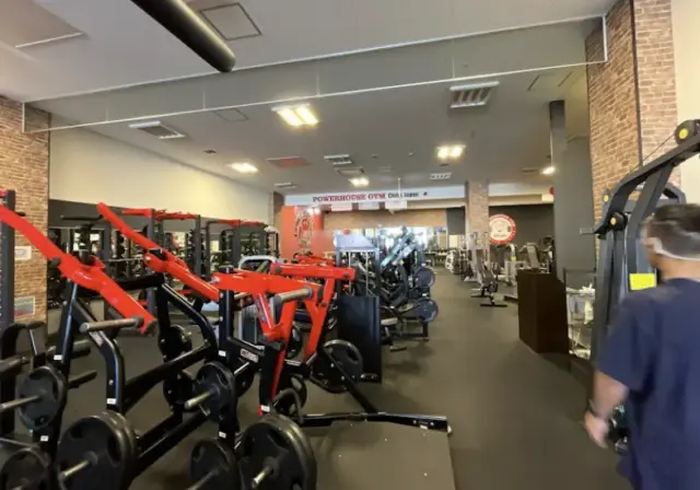 パワーハウスジム チバ・ジャパンのジム内画像