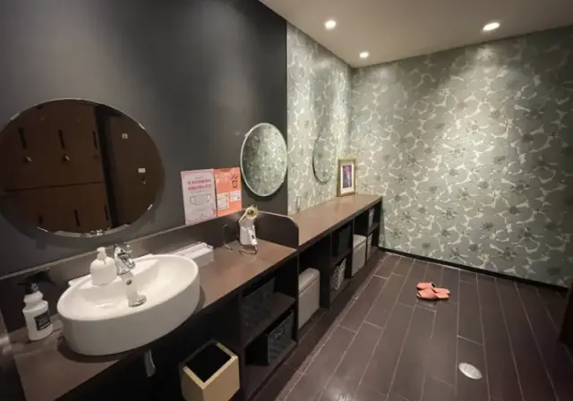 SPICE UP FITNESS心斎橋店のジム内画像